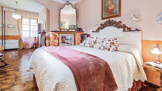 Apartment / Etagenwohnung in Alghero, Provincia di Sassari