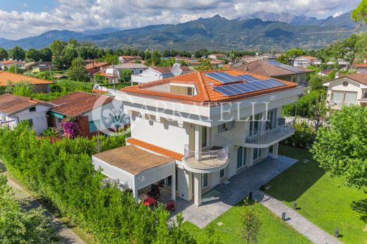 Villa in Forte dei Marmi, Provincia di Lucca