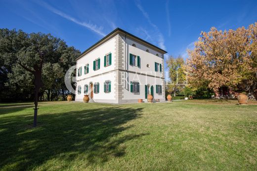 Villa Fucecchio, Firenze ilçesinde