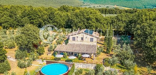 村舍/农舍  Montecchio, 特尔尼省