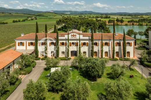 Rural or Farmhouse in Grosseto, Provincia di Grosseto