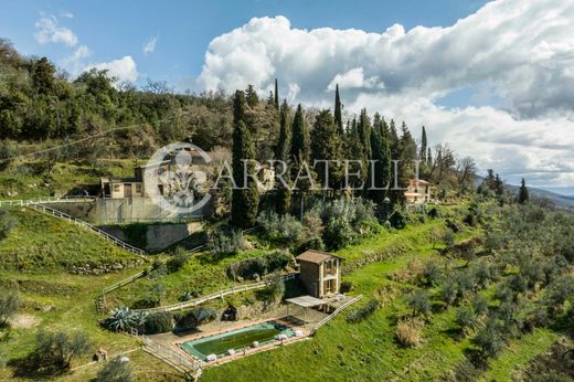 Rural or Farmhouse in Loro Ciuffenna, Province of Arezzo