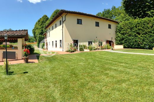 Вилла, Камайоре, Provincia di Lucca