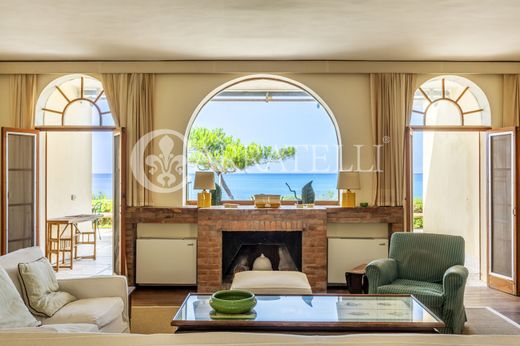Villa a Castiglione della Pescaia, Grosseto
