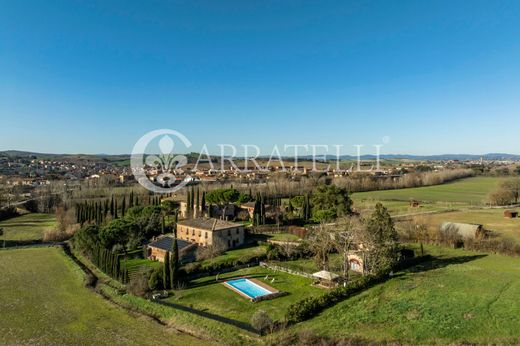 Rural or Farmhouse in Siena, Province of Siena