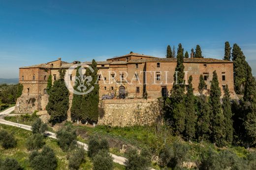 Villa Montalcino, Siena ilçesinde