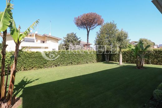 Villa a Roma, Lazio