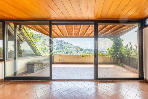 Villa Floransa, Firenze ilçesinde