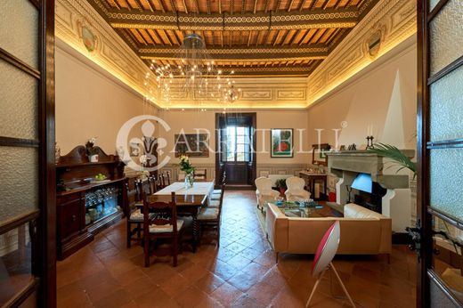 Montepulciano, Provincia di Sienaのアパートメント