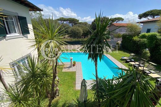 Villa in Forte dei Marmi, Provincia di Lucca