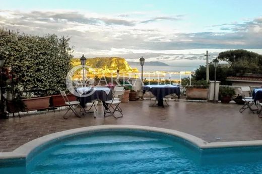 Villa en Pozzuoli, Napoles