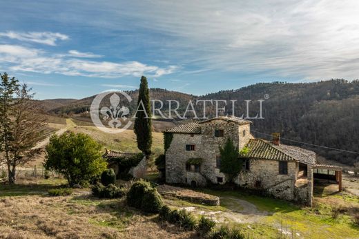 ﻣﻨﺰﻝ ﺭﻳﻔﻲ/ ﺑﻴﺖ ﻤﺰﺭﻋﺔ ﻓﻲ Radda in Chianti, Provincia di Siena