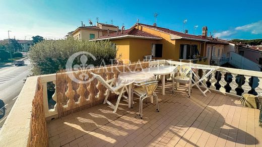 Villa in Cecina, Provincia di Livorno