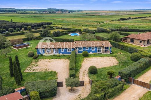 Villa in Montalto di Castro, Provincia di Viterbo