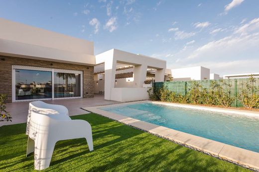 Villa in Algorfa, Alicante