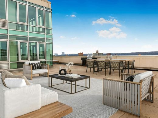 Apartment for sale in Riverdale