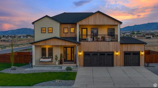 Luxury home in Grantsville, Tooele County