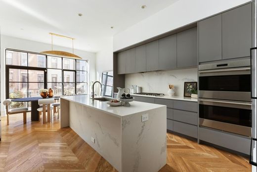 Townhouse - Upper Manhattan, Nova Iork