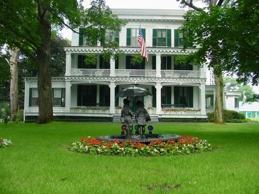 Luxus-Haus in Saratoga Springs, Saratoga County