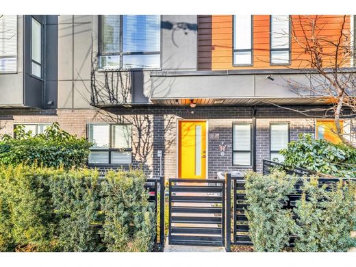 Townhouse in City of Langley, Metro Vancouver Regional District