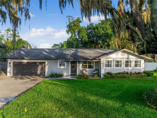 Luxury home in Windermere, Orange County