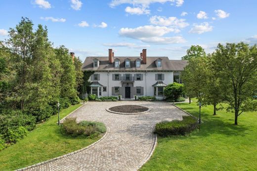 Luxury home in Head of the Harbor, Suffolk County