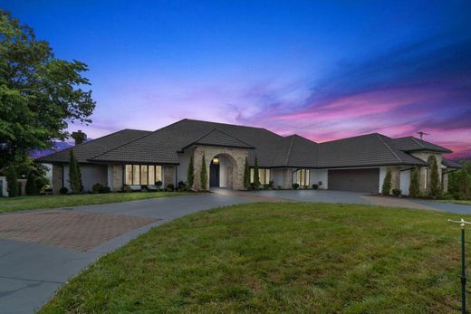 Luxury home in Branson, Taney County