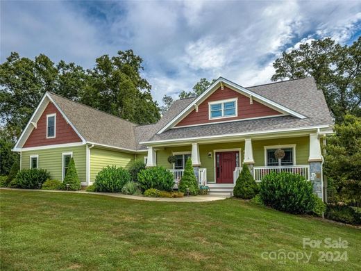 Luxe woning in Candler, Buncombe County