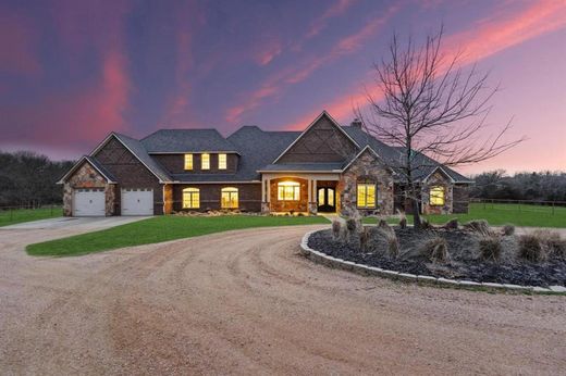 Luxury home in Sherman, Grayson County