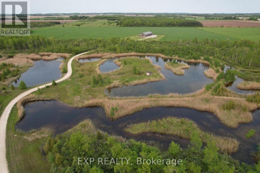 Элитный дом, Amaranth Station, Dufferin County