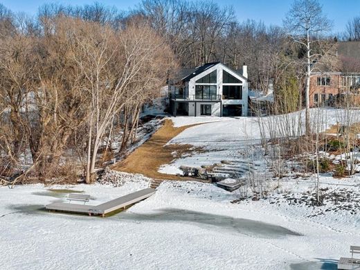 Luxury home in Kolb, Brown County