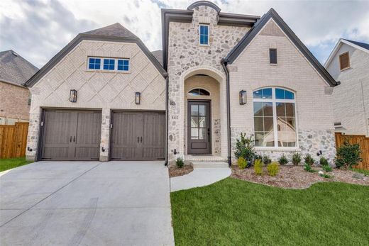 Luxury home in The Colony, Denton County