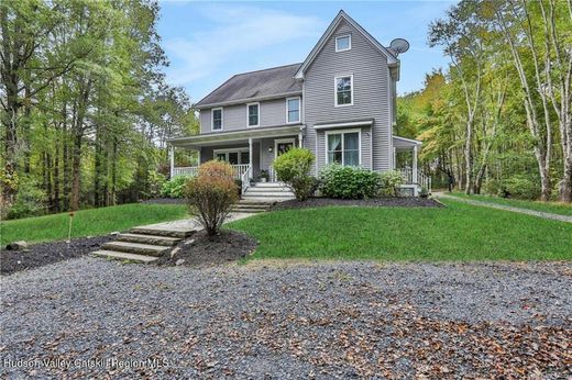 Luxury home in New Paltz, Ulster County