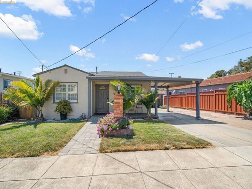 Luxury home in San Leandro, Alameda County