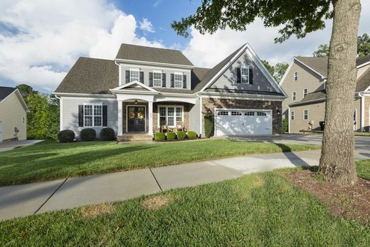 Luxury home in Holly Springs, Wake County