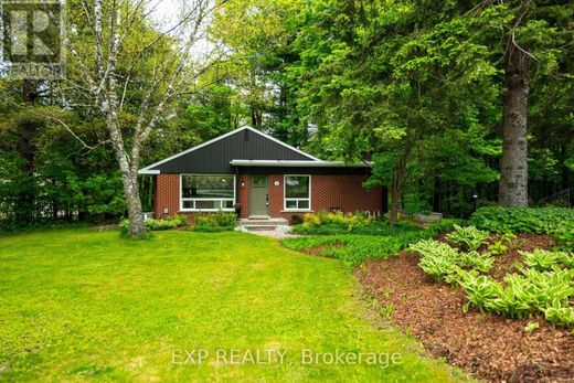 Maison de luxe à Orangeville, Ontario