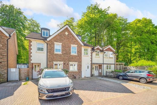 Luxe woning in Caterham, Surrey