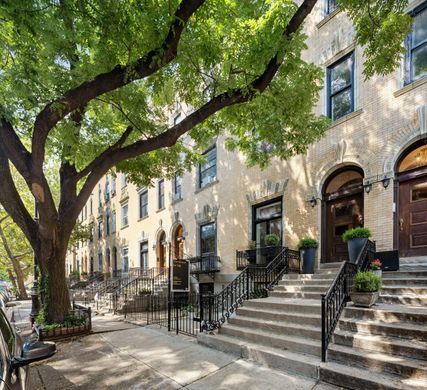 Townhouse in Uptown, New York County