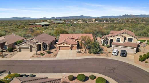 Luxury home in Cave Creek, Maricopa County