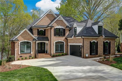 Luxury home in Greensboro, Guilford County