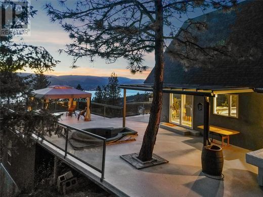 Luxus-Haus in Penticton, Regional District of Okanagan-Similkameen