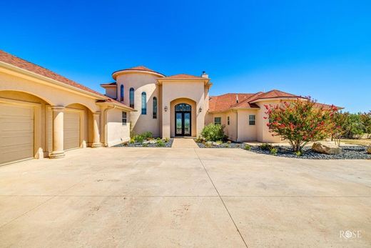 Luxury home in San Angelo, Tom Green County