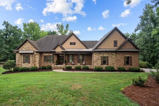 Luxury home in Holly Springs, Wake County