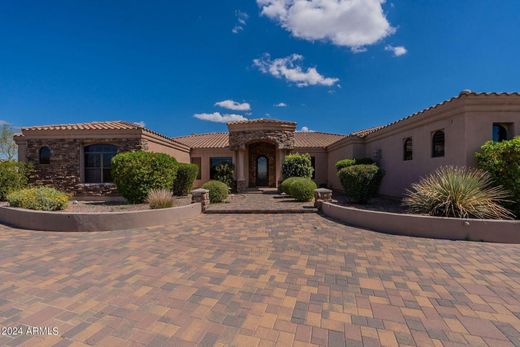Luxury home in Casa Grande, Pinal County