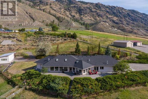 Luxe woning in Kamloops, Thompson-Nicola Regional District