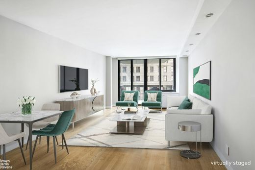 Apartment for sale in Manhattan