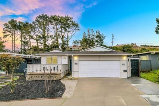 Luxury home in San Bruno, San Mateo County