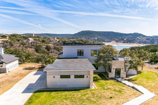 Luxury home in Jonestown, Travis County