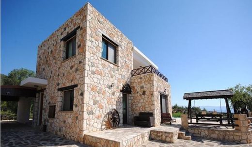 Villa Pólis, Paphos District