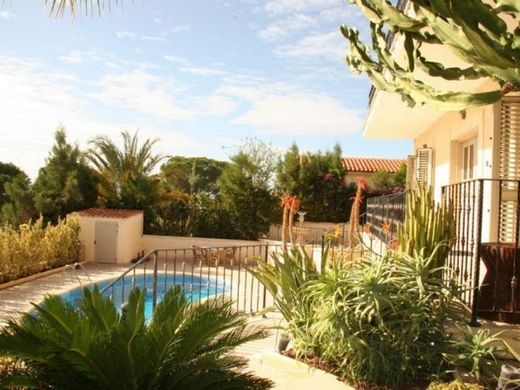 빌라 / Pégeia, Paphos District